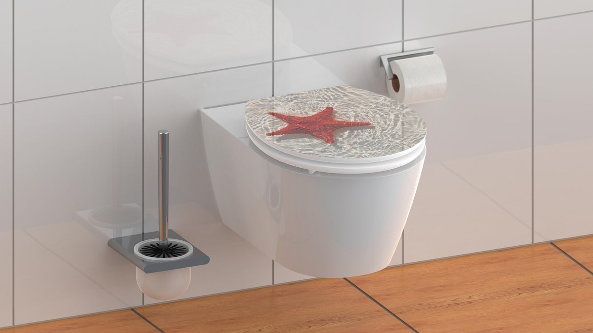 Högblank mönstrad toalettsits universal med trĂ€kĂ€rna - BĂTTRE. CC-mĂ„tt: 130-185mm LĂ€ngd: 425-475mm Bredd: 370mm.